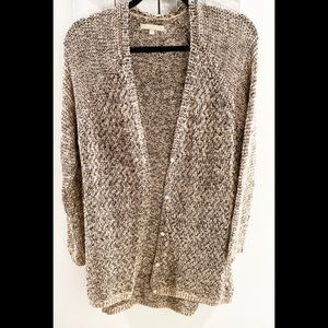 Joan Vas’s cardigan
